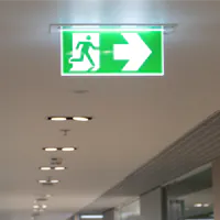 Bürobeleuchtung mit LED-Notbeleuchtung