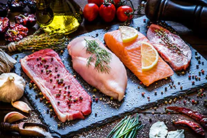 Beleuchtung der Fisch- und Fleischtheke im Supermarkt